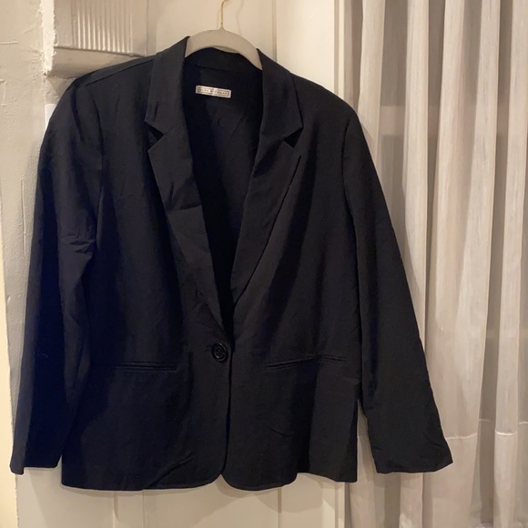 Dana Buchman Black Button Blazer - Picture 4 of 8